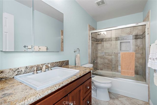 207 Memphis Avenue, Huntington Beach, CA 92648