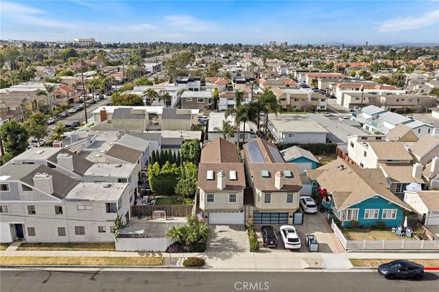 207 Memphis Avenue, Huntington Beach, CA 92648