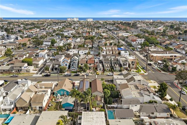 207 Memphis Avenue, Huntington Beach, CA 92648