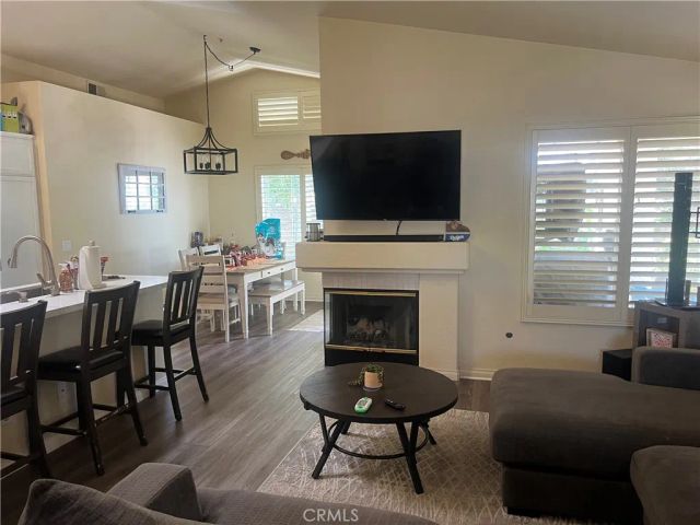 29225 Parkcrest, Highland, CA 92346