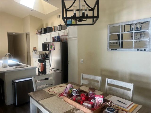 29225 Parkcrest, Highland, CA 92346