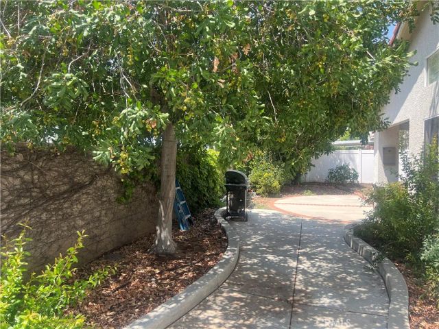 29225 Parkcrest, Highland, CA 92346