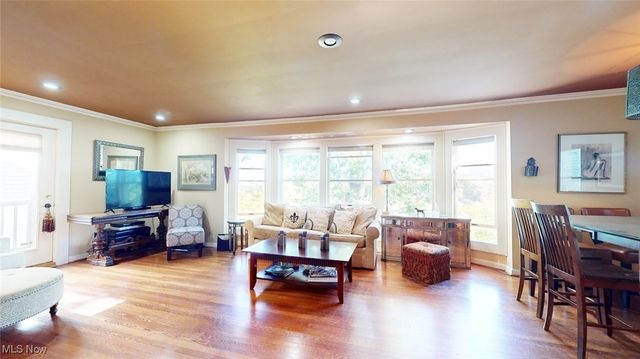 19334 Frazier Drive, Rocky River, OH 44116