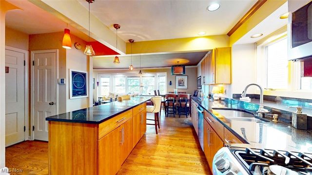 19334 Frazier Drive, Rocky River, OH 44116