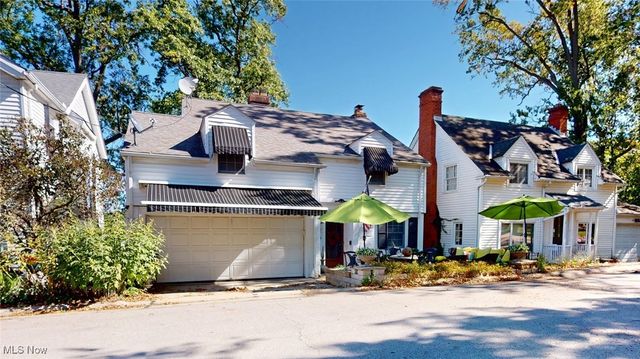 19334 Frazier Drive, Rocky River, OH 44116