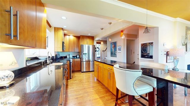 19334 Frazier Drive, Rocky River, OH 44116