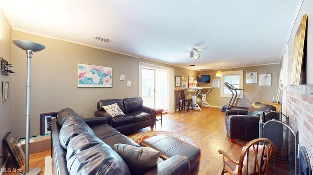 19334 Frazier Drive, Rocky River, OH 44116