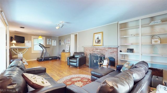 19334 Frazier Drive, Rocky River, OH 44116