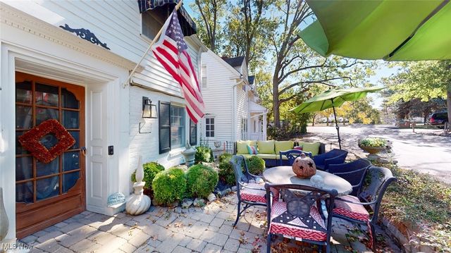 19334 Frazier Drive, Rocky River, OH 44116