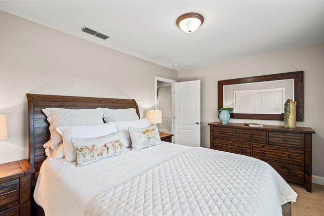 1619 Ballou Cir, Folsom, CA 95630