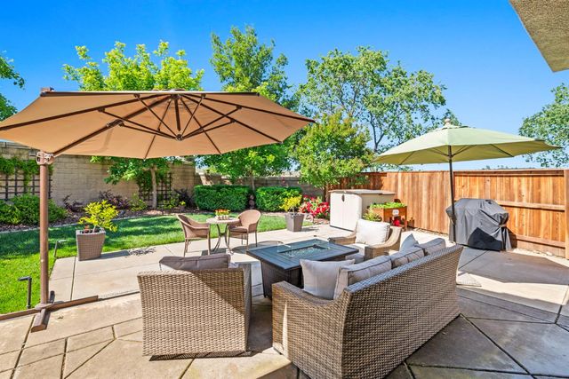1619 Ballou Cir, Folsom, CA 95630