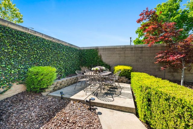 1619 Ballou Cir, Folsom, CA 95630
