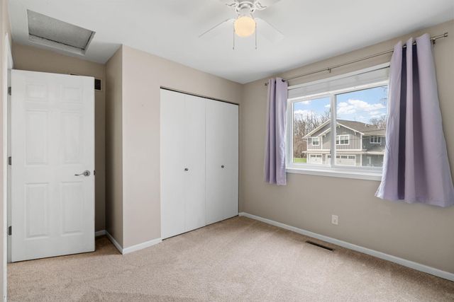 10725 15th Avenue N, Plymouth, MN 55441