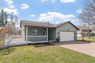 10725 15th Avenue N, Plymouth, MN 55441
