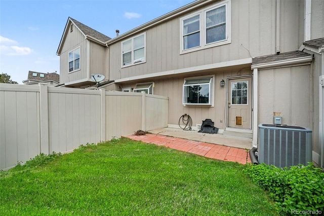 9615 W Chatfield Avenue C, Littleton, CO 80128