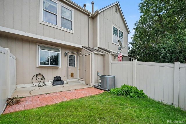 9615 W Chatfield Avenue C, Littleton, CO 80128