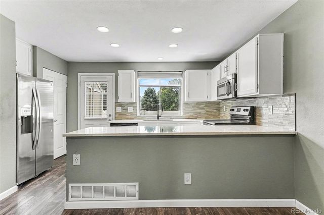 9615 W Chatfield Avenue C, Littleton, CO 80128