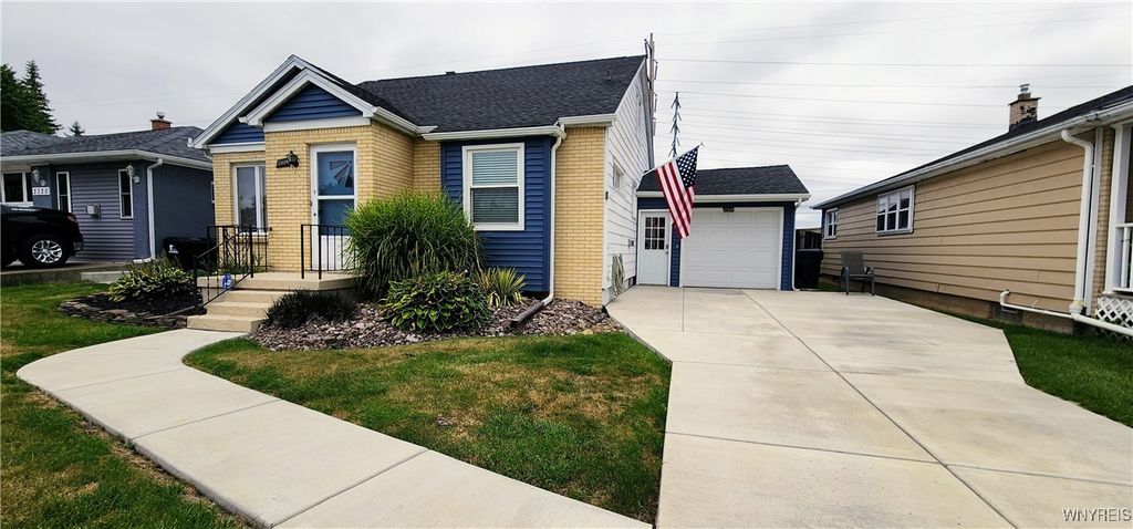 2324 Parker Boulevard, Tonawanda, NY 14150