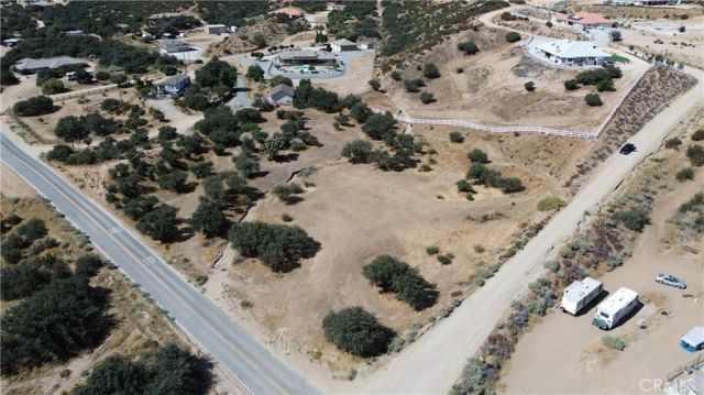 1 Coleridge, Oak Hills, CA 92344