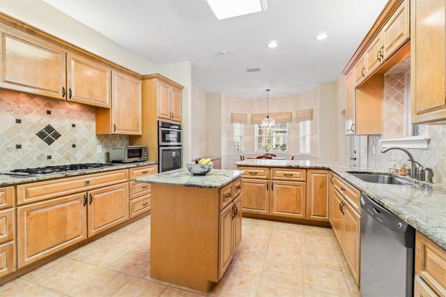 125 ISLAND HAMMOCK WAY, St Augustine, FL 32080