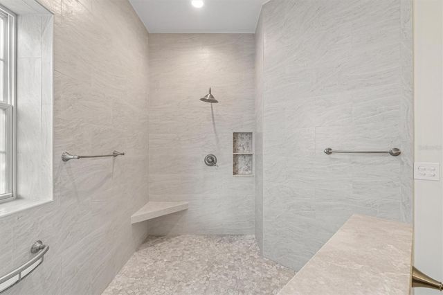 125 ISLAND HAMMOCK WAY, St Augustine, FL 32080