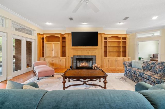 125 ISLAND HAMMOCK WAY, St Augustine, FL 32080