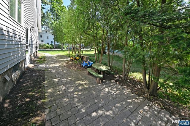 79 Westend Avenue, Westwood, NJ 07675