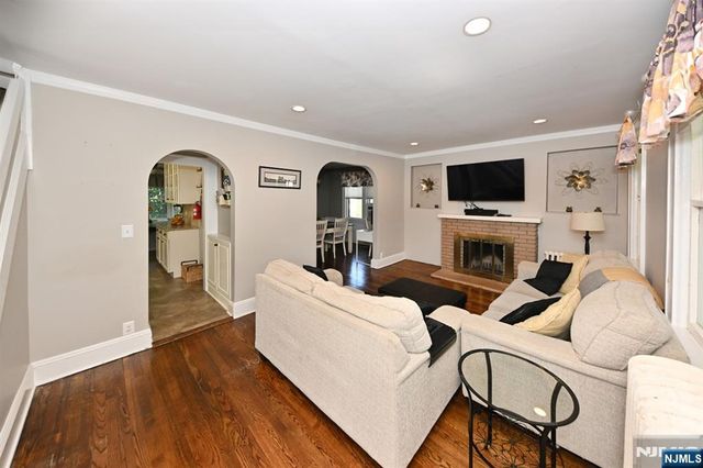 79 Westend Avenue, Westwood, NJ 07675