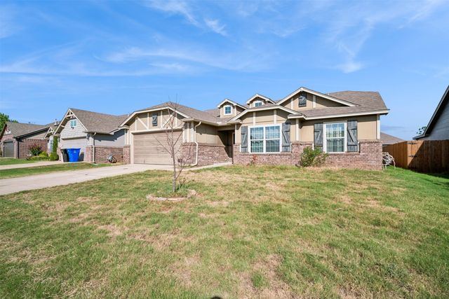 7223 S Laurel Place, Broken Arrow, OK 74011