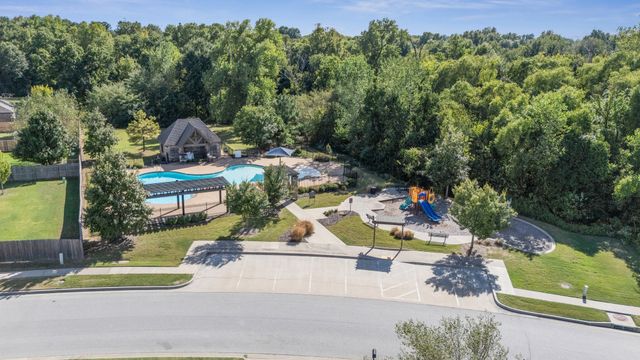 7223 S Laurel Place, Broken Arrow, OK 74011