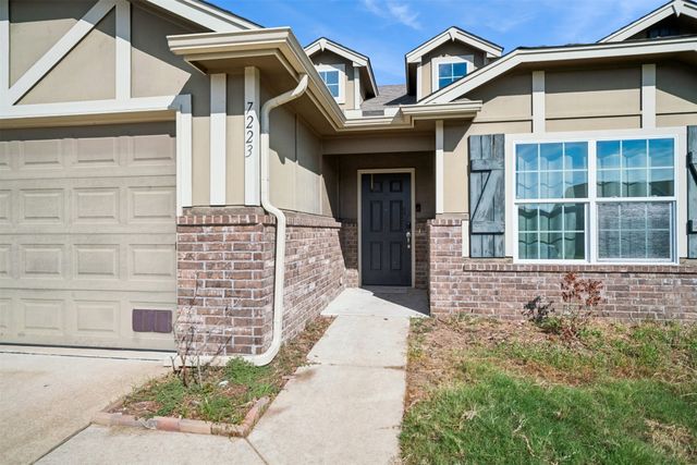 7223 S Laurel Place, Broken Arrow, OK 74011