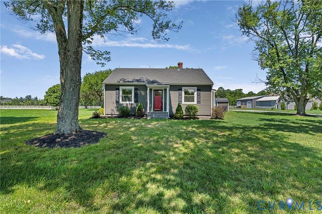 13320 Farm View Dr, Ashland, VA 23005