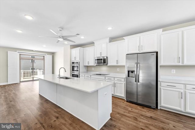 9828 BUCHANAN LOOP, Manassas, VA 20110