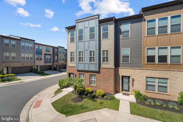 9828 BUCHANAN LOOP, Manassas, VA 20110
