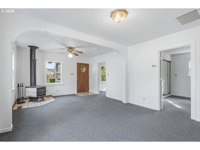 20350 Sw JOHNSON St, Beaverton, OR 97003