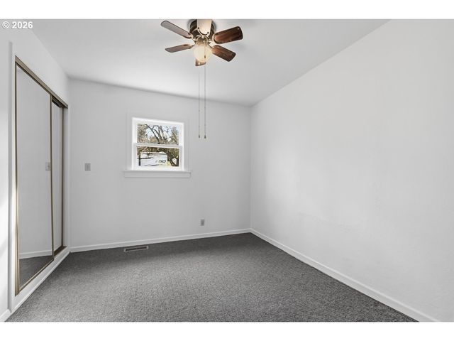 20350 Sw JOHNSON St, Beaverton, OR 97003