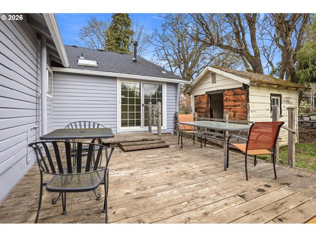 20350 Sw JOHNSON St, Beaverton, OR 97003