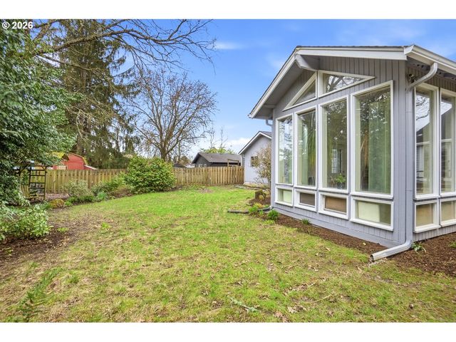 20350 Sw JOHNSON St, Beaverton, OR 97003