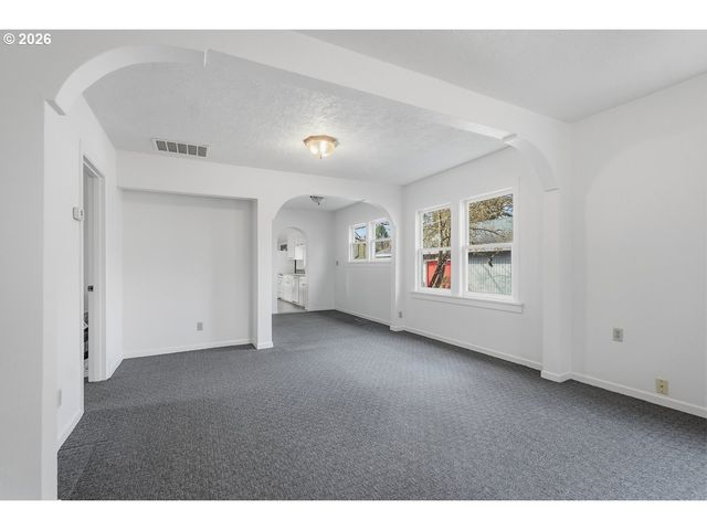 20350 Sw JOHNSON St, Beaverton, OR 97003