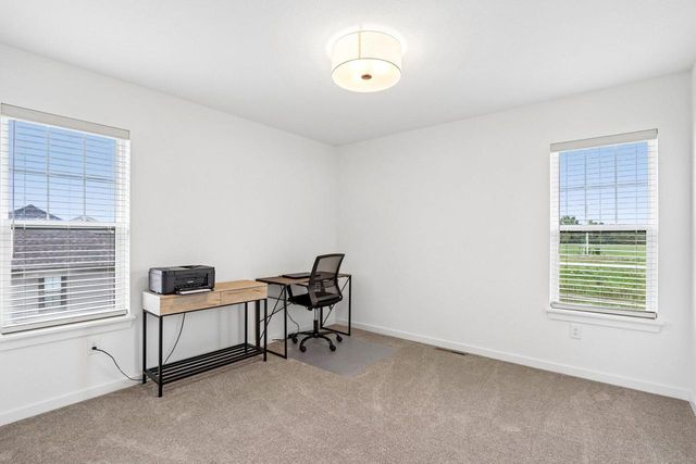 614 Twin Creeks DRIVE, Dousman, WI 53118