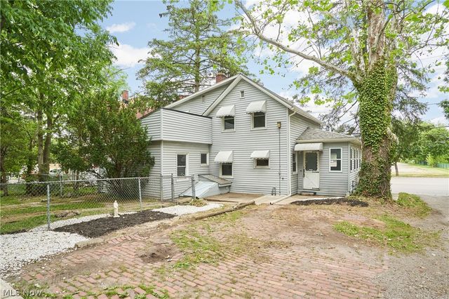 221 Mulberry Street, Berea, OH 44017