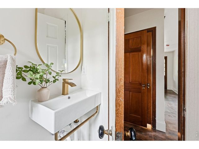 680 Albion St, Denver, CO 80220