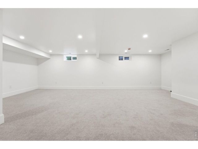 680 Albion St, Denver, CO 80220
