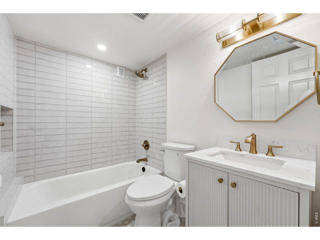 680 Albion St, Denver, CO 80220