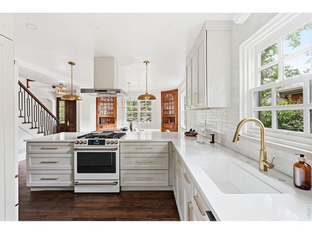 680 Albion St, Denver, CO 80220