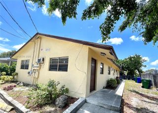 1631 SW 44th Ave B, Fort Lauderdale, FL 33317