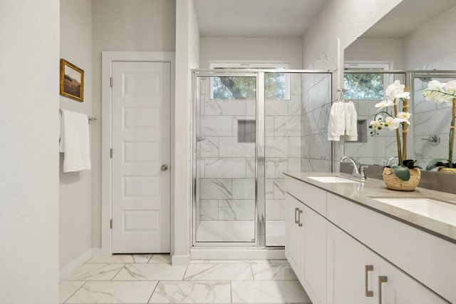 1136 Oak Chase WAY, Leander, TX 78641