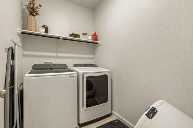 1136 Oak Chase WAY, Leander, TX 78641