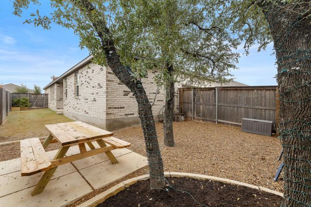 1136 Oak Chase WAY, Leander, TX 78641