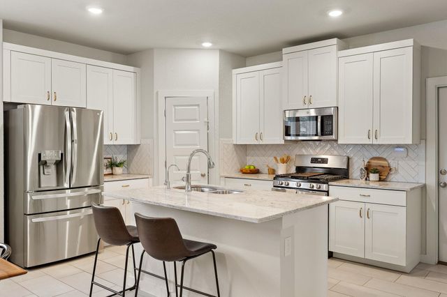 1136 Oak Chase WAY, Leander, TX 78641